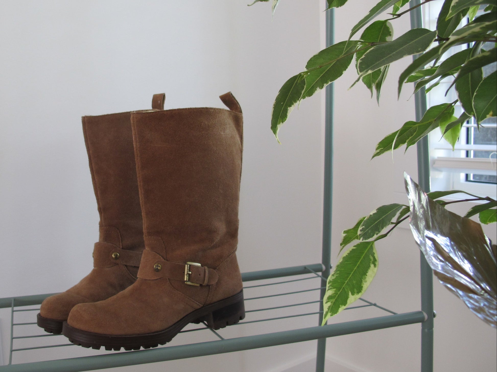 Ralph Lauren suede boots